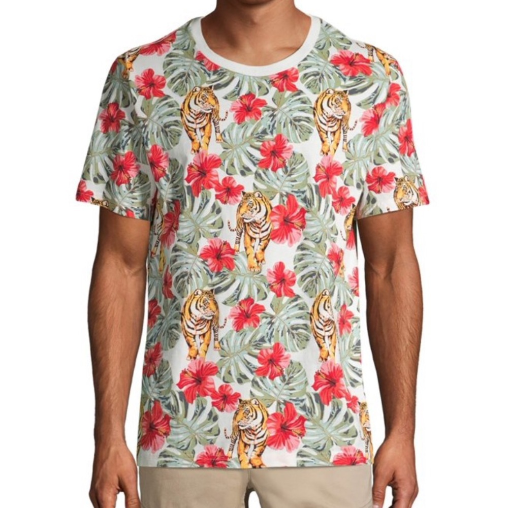 No Boundaries Graphic Print T-Shirt